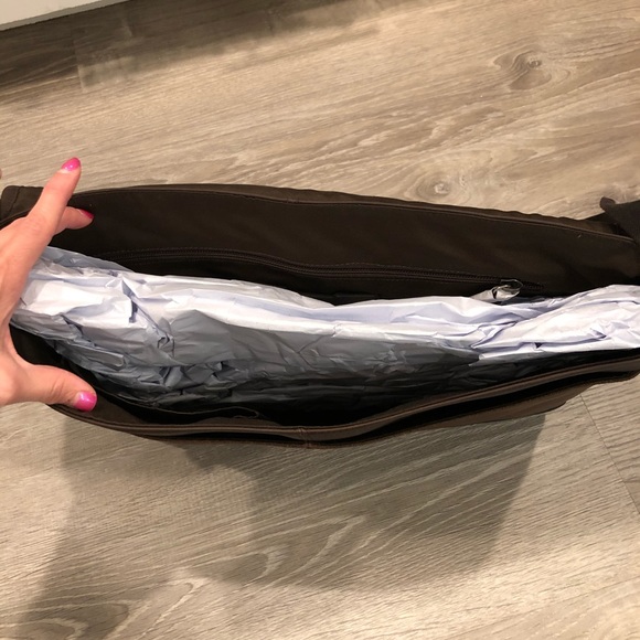 ☀️ HP☀️NWT Distressed Leather Coach Messenger Bag - Picture 4 of 6